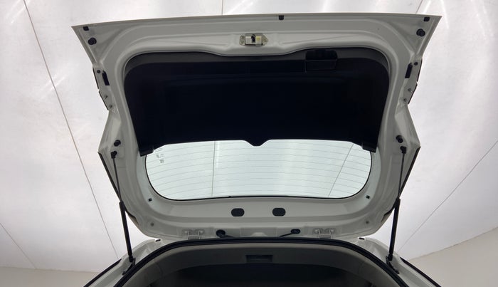 2023 Maruti BREZZA ZXI SMART HYBRID , Petrol, Manual, 6,604 km, Boot Door Open