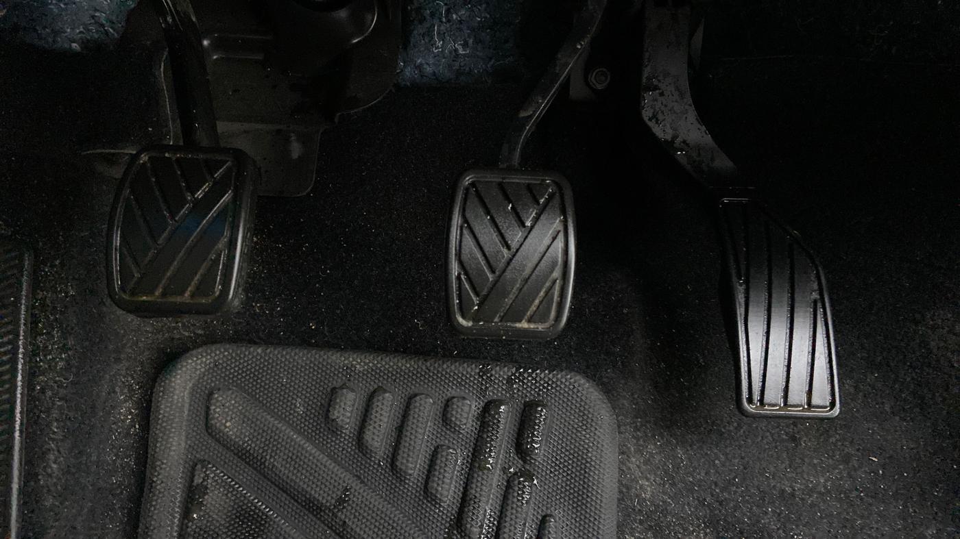2023 Maruti BREZZA ZXI SMART HYBRID , Petrol, Manual, 6,604 km, Pedals