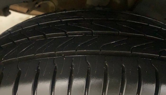 2020 KIA SELTOS HTK PLUS 1.5 DIESEL, Diesel, Manual, 48,983 km, Right Rear Tyre Tread