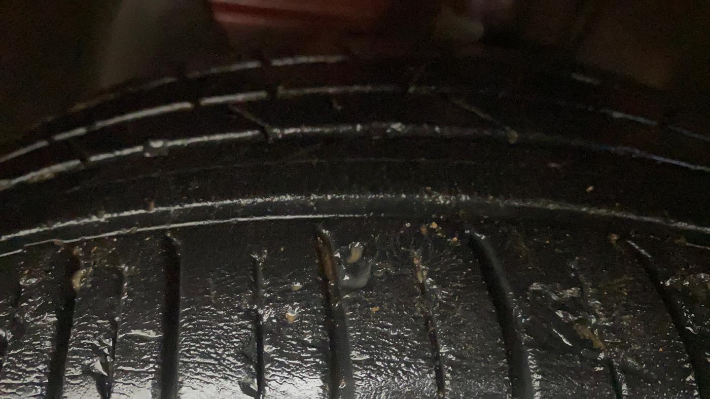 2020 Hyundai NEW I20 ASTA 1.2 AT, Petrol, Automatic, 8,908 km, Left Front Tyre Tread