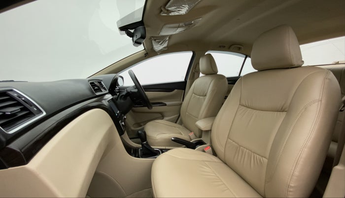 2017 Maruti Ciaz ZETA 1.4  AT PETROL, Petrol, Automatic, 29,479 km, Right Side Front Door Cabin