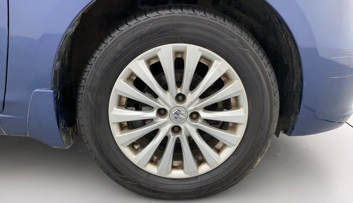 2017 Maruti Ciaz ZETA 1.4  AT PETROL, Petrol, Automatic, 29,479 km, Right Front Wheel