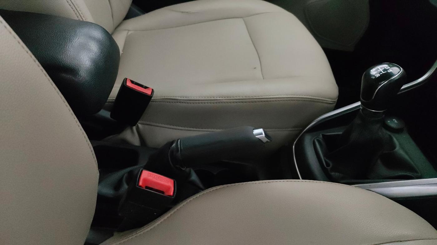2019 Ford Ecosport TITANIUM + 1.5L DIESEL, Diesel, Manual, 98,479 km, Gear Lever