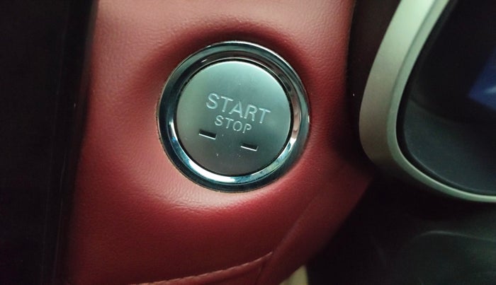 2021 MG ASTOR SAVVY 1.5 CVT S RED, Petrol, Automatic, 24,954 km, Keyless Start/ Stop Button