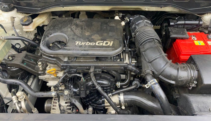 2020 Hyundai VENUE SX 1.0 (O) TURBO IMT DUAL TONE, Petrol, Manual, 67,344 km, Engine View