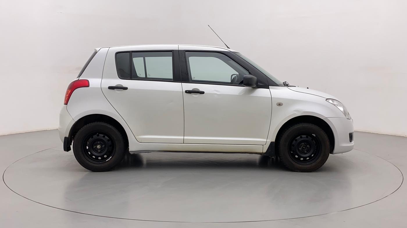 2011 Maruti Swift VXI, Petrol, Manual, 1,04,295 km, Right Side View