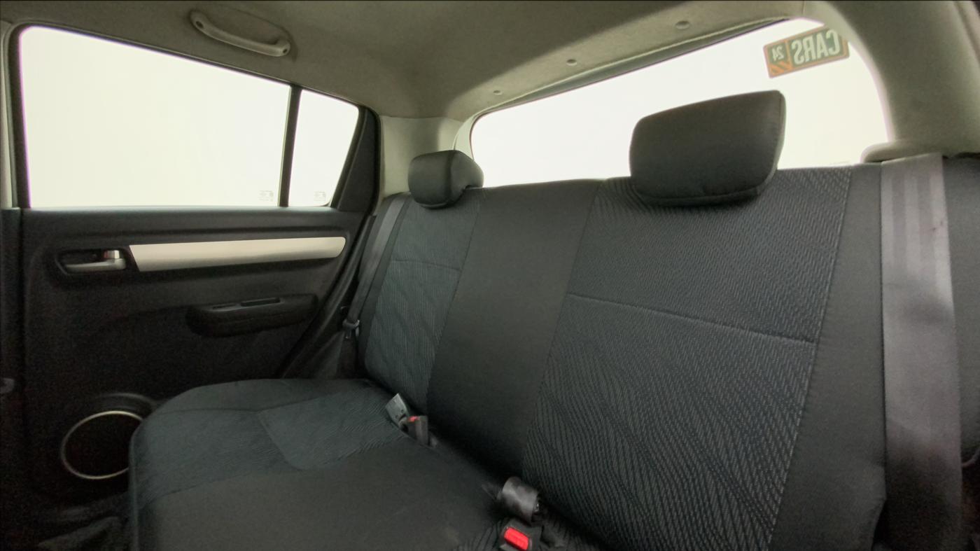 2011 Maruti Swift VXI, Petrol, Manual, 1,04,295 km, Right Side Rear Door Cabin