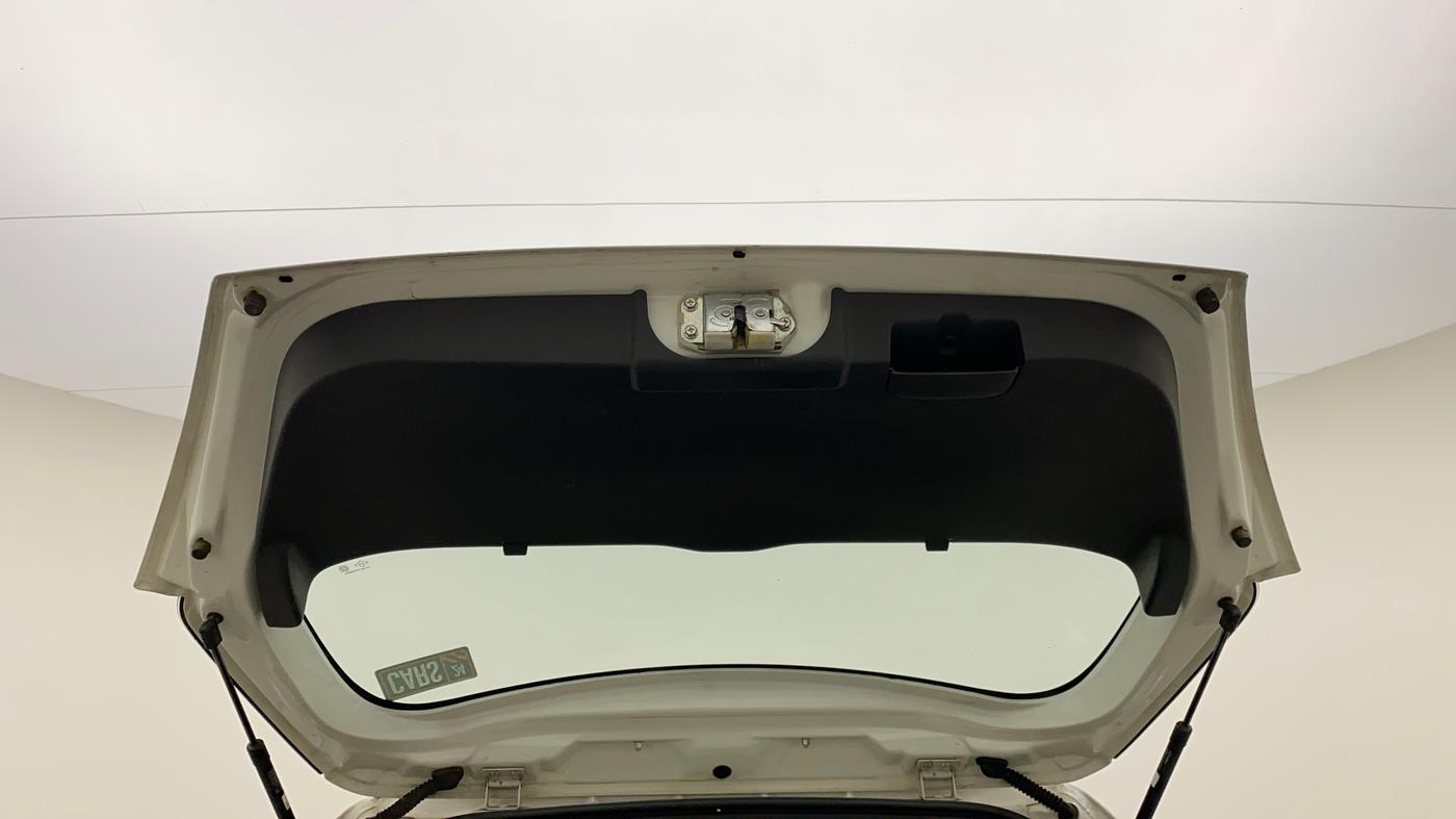 2011 Maruti Swift VXI, Petrol, Manual, 1,04,295 km, Boot Door Open
