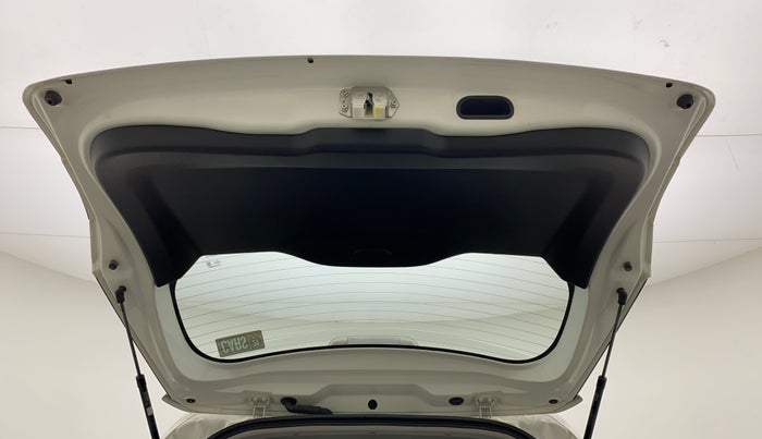 2022 Maruti Vitara Brezza VXI AT SHVS, Petrol, Automatic, 17,941 km, Boot Door Open