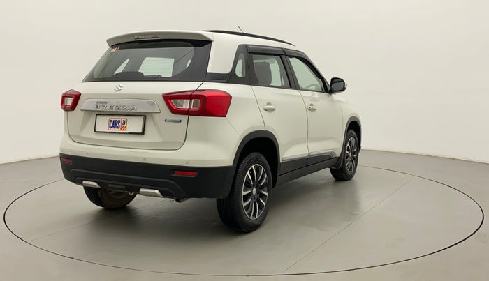 2022 Maruti Vitara Brezza VXI AT SHVS, Petrol, Automatic, 17,941 km, Right Back Diagonal