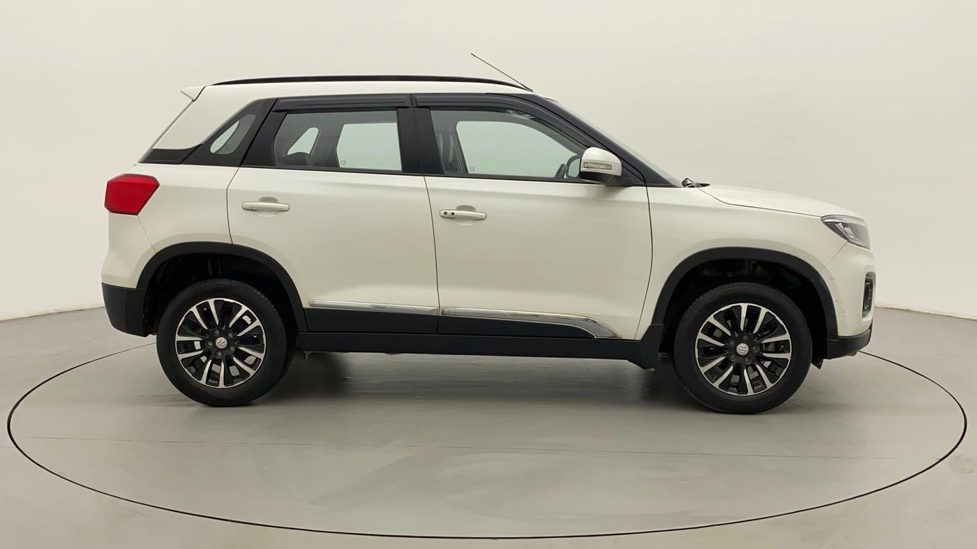 2022 Maruti Vitara Brezza VXI AT SHVS, Petrol, Automatic, 17,941 km, Right Side View