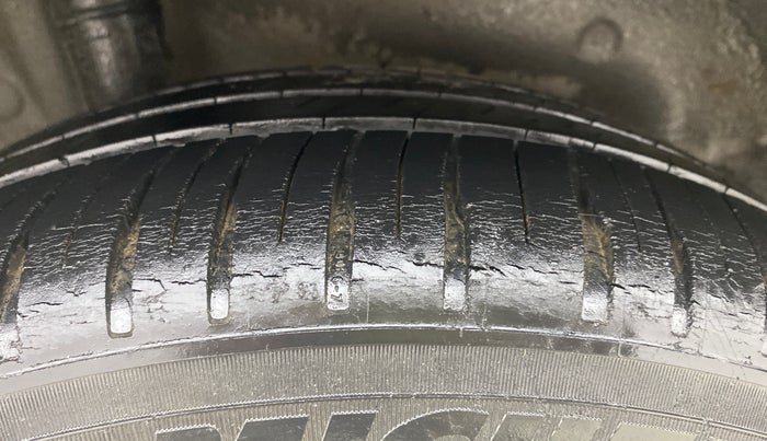 2015 Honda City 1.5L I-VTEC V MT, Petrol, Manual, 81,130 km, Right Rear Tyre Tread