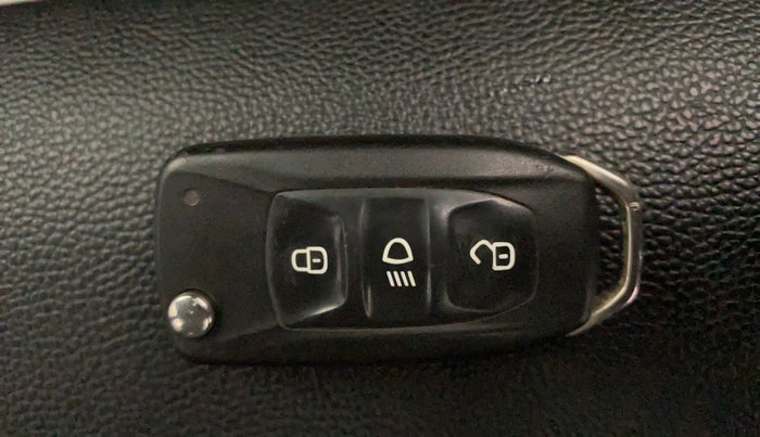 2021 Tata Tiago XZA PLUS PETROL, Petrol, Automatic, 31,121 km, Key Close Up