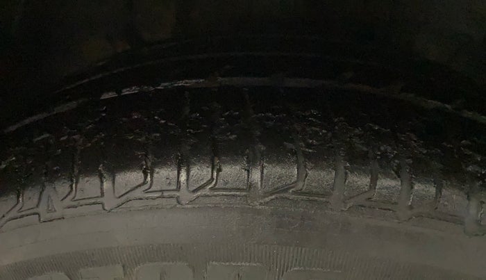 2021 Tata Tiago XZA PLUS PETROL, Petrol, Automatic, 31,121 km, Right Front Tyre Tread