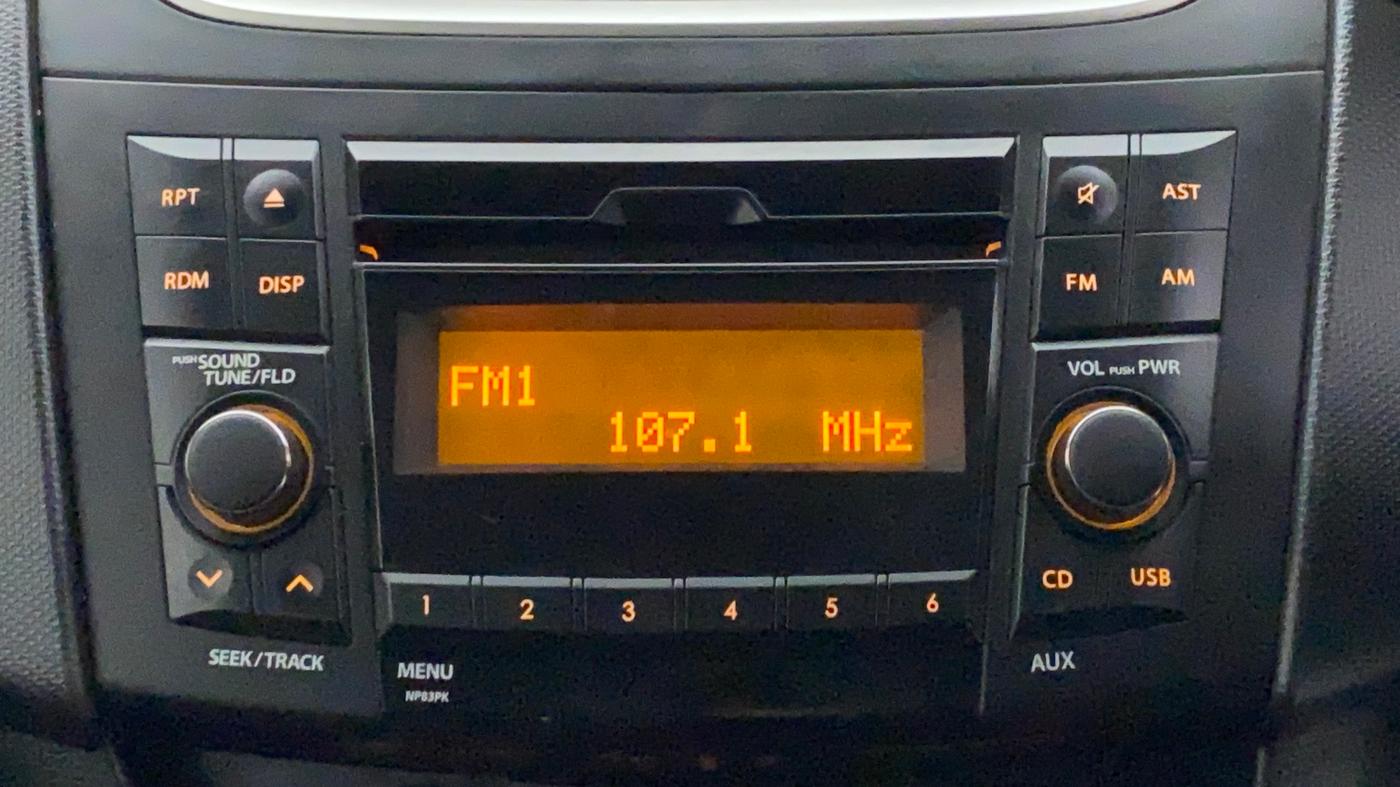 2017 Maruti Swift VXI, Petrol, Manual, 9,912 km, Infotainment System