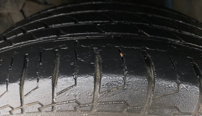 2020 Maruti S Cross ALPHA 1.5, Petrol, Manual, 21,540 km, Left Front Tyre Tread