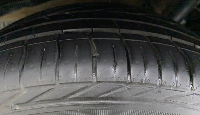 2021 Tata NEXON XZ+ OPT PETROL, Petrol, Manual, 8,696 km, Right Rear Tyre Tread