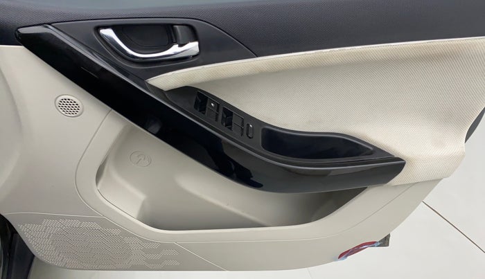 2021 Tata NEXON XZ+ OPT PETROL, Petrol, Manual, 8,696 km, Driver Side Door Panels Control