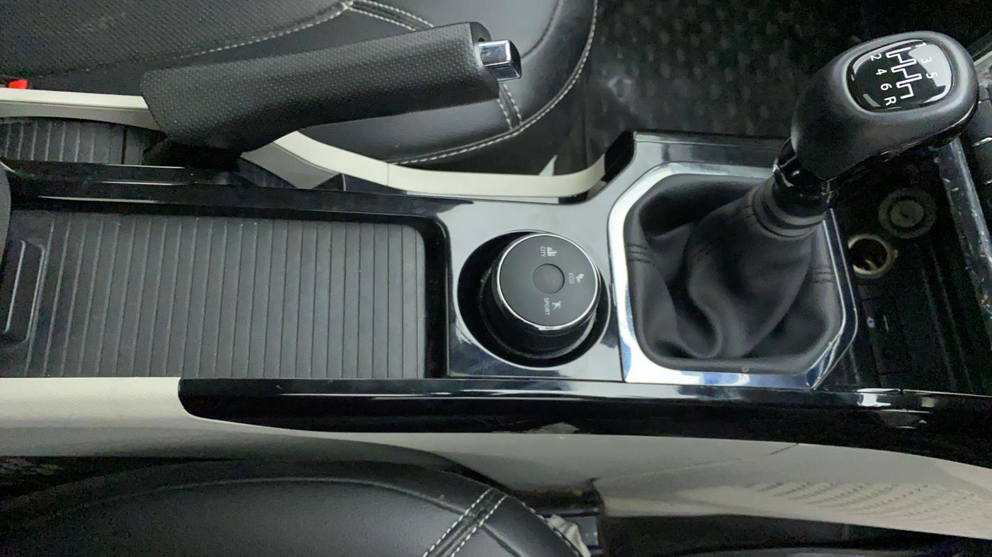 2021 Tata NEXON XZ+ OPT PETROL, Petrol, Manual, 8,696 km, Gear Lever