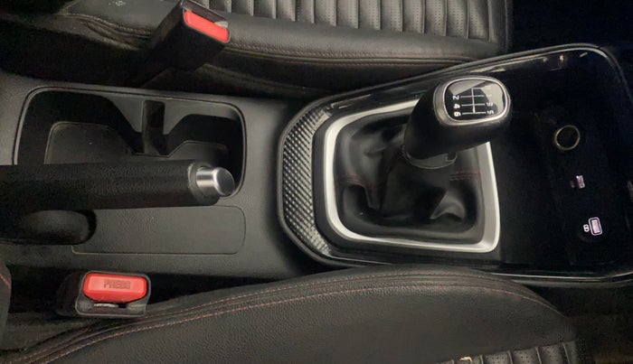 2020 KIA SONET GTX PLUS 1.0 IMT, Petrol, Manual, 56,669 km, Gear Lever