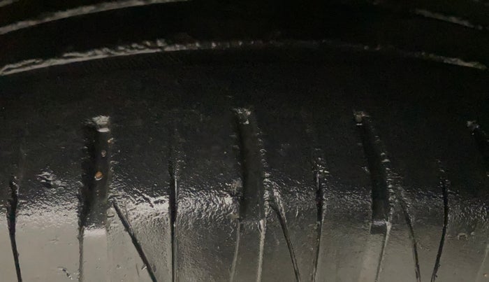 2020 KIA SONET GTX PLUS 1.0 IMT, Petrol, Manual, 56,669 km, Right Front Tyre Tread