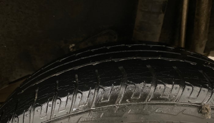 2016 Datsun Go T, Petrol, Manual, 51,437 km, Left Rear Tyre Tread