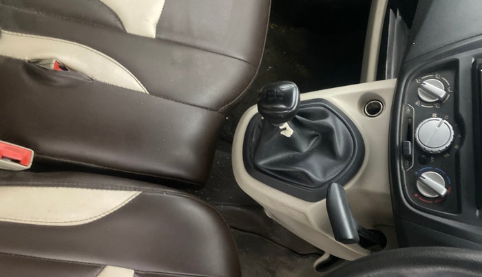 2016 Datsun Go T, Petrol, Manual, 51,437 km, Gear Lever
