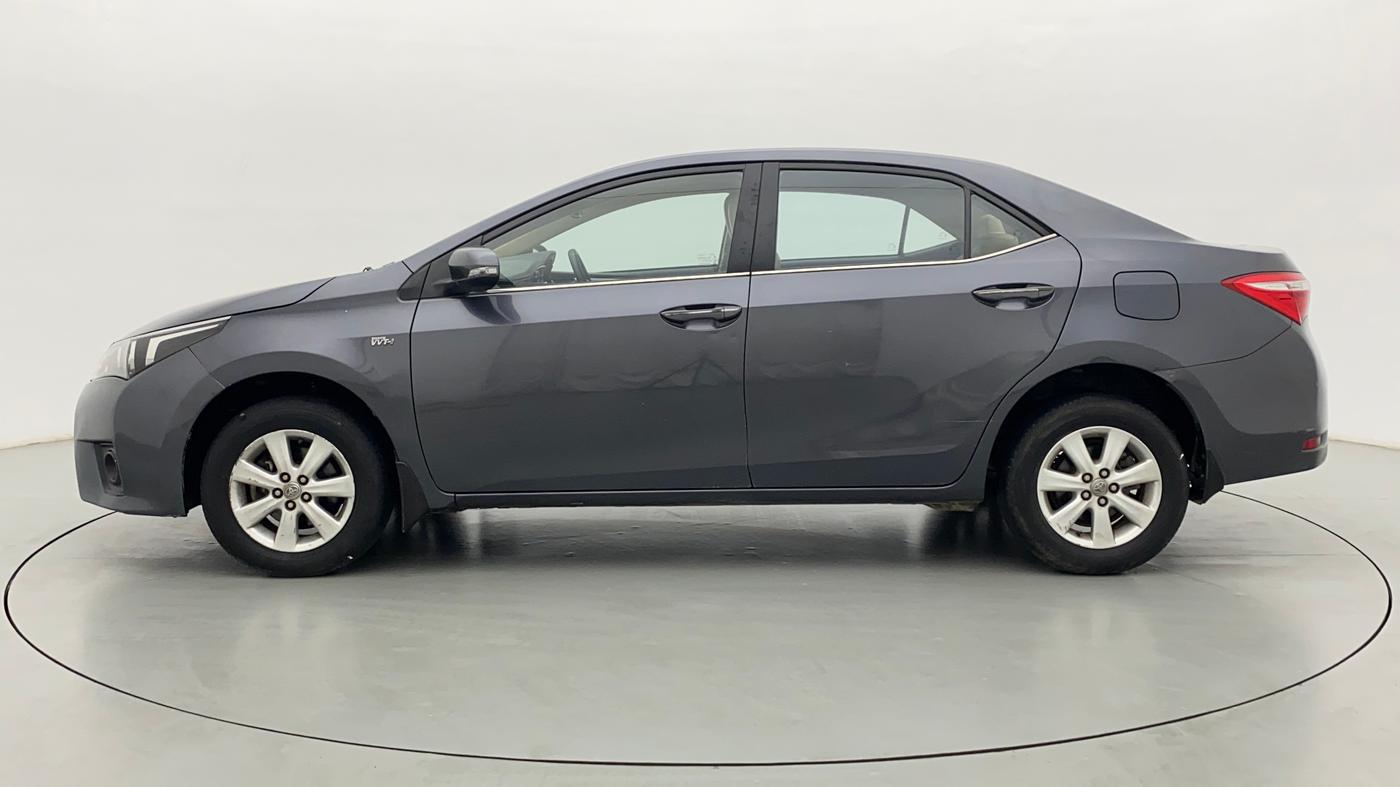 2015 Toyota Corolla Altis G, Petrol, Manual, 31,229 km, Left Side