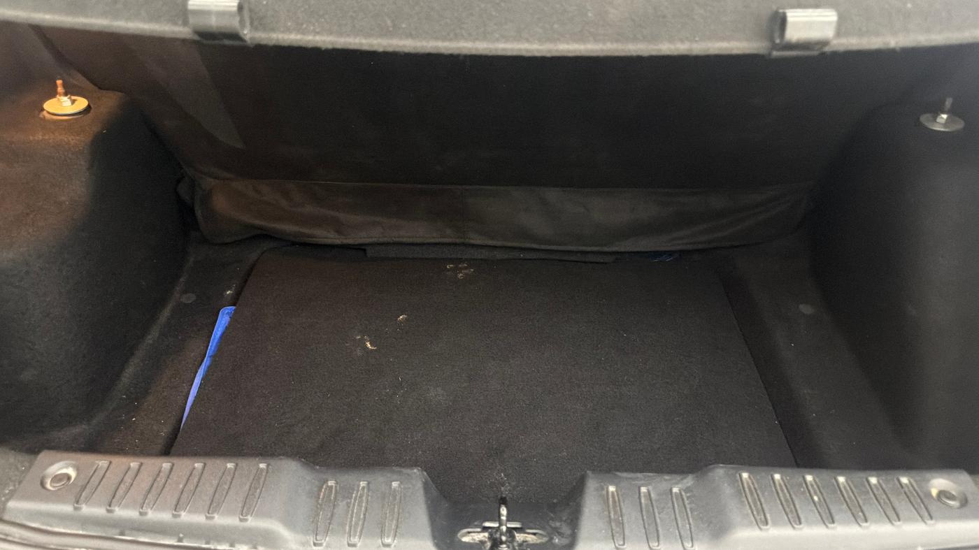 2024 Tata ALTROZ XZA, Petrol, Automatic, 61,992 km, Boot Inside