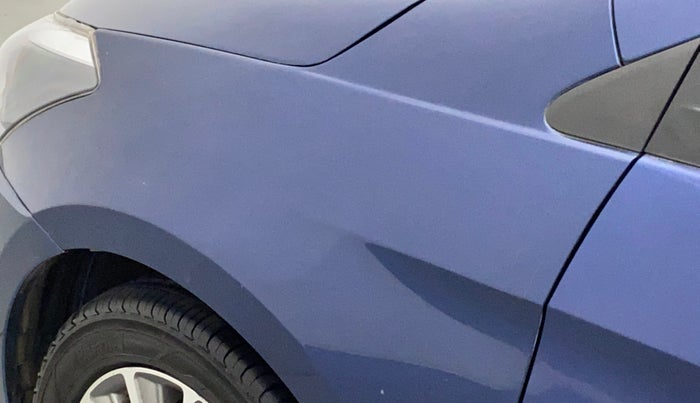 2018 Maruti Ciaz ALPHA DIESEL 1.3, Diesel, Manual, 94,027 km, Left fender - Slightly dented