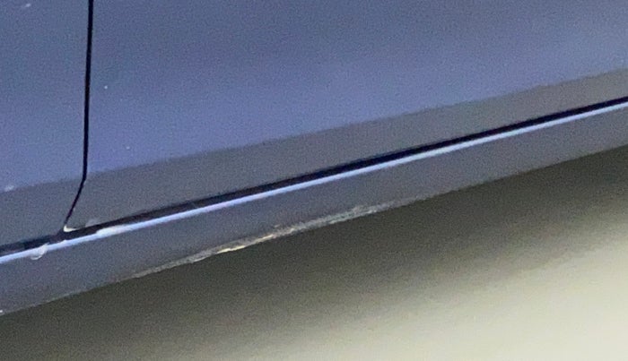 2018 Maruti Ciaz ALPHA DIESEL 1.3, Diesel, Manual, 94,027 km, Right running board - Slightly dented