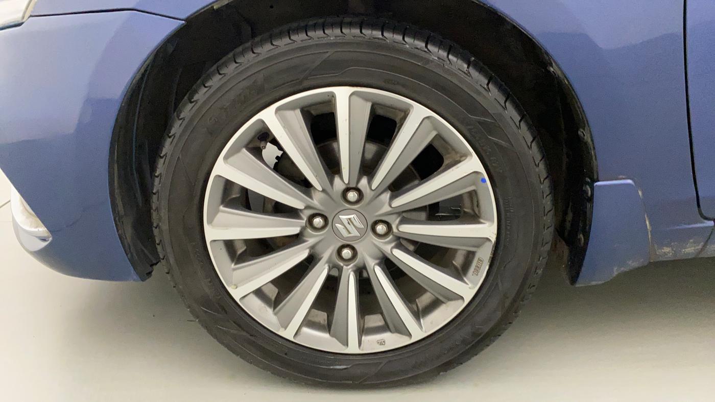 2018 Maruti Ciaz ALPHA DIESEL 1.3, Diesel, Manual, 94,027 km, Left Front Wheel