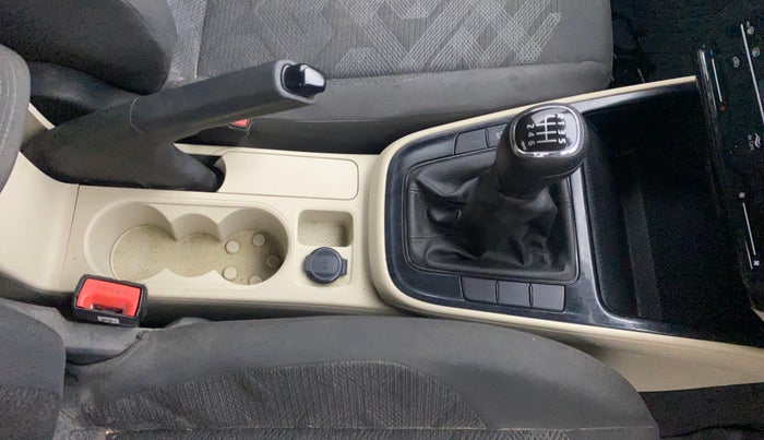 2022 Skoda SLAVIA AMBITION 1.0L TSI MT, Petrol, Manual, 54,441 km, Gear Lever