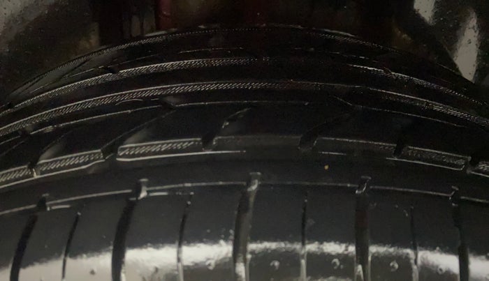 2022 Skoda SLAVIA AMBITION 1.0L TSI MT, Petrol, Manual, 54,441 km, Right Rear Tyre Tread