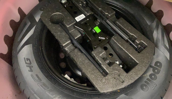 2022 Skoda SLAVIA AMBITION 1.0L TSI MT, Petrol, Manual, 54,441 km, Spare Tyre