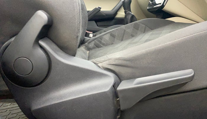 2022 Skoda SLAVIA AMBITION 1.0L TSI MT, Petrol, Manual, 54,441 km, Driver Side Adjustment Panel