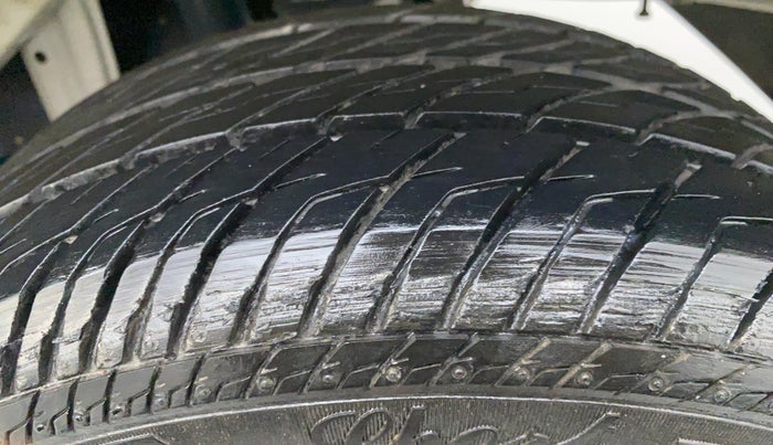 2020 Maruti Alto VXI, Petrol, Manual, 7,257 km, Left Rear Tyre Tread