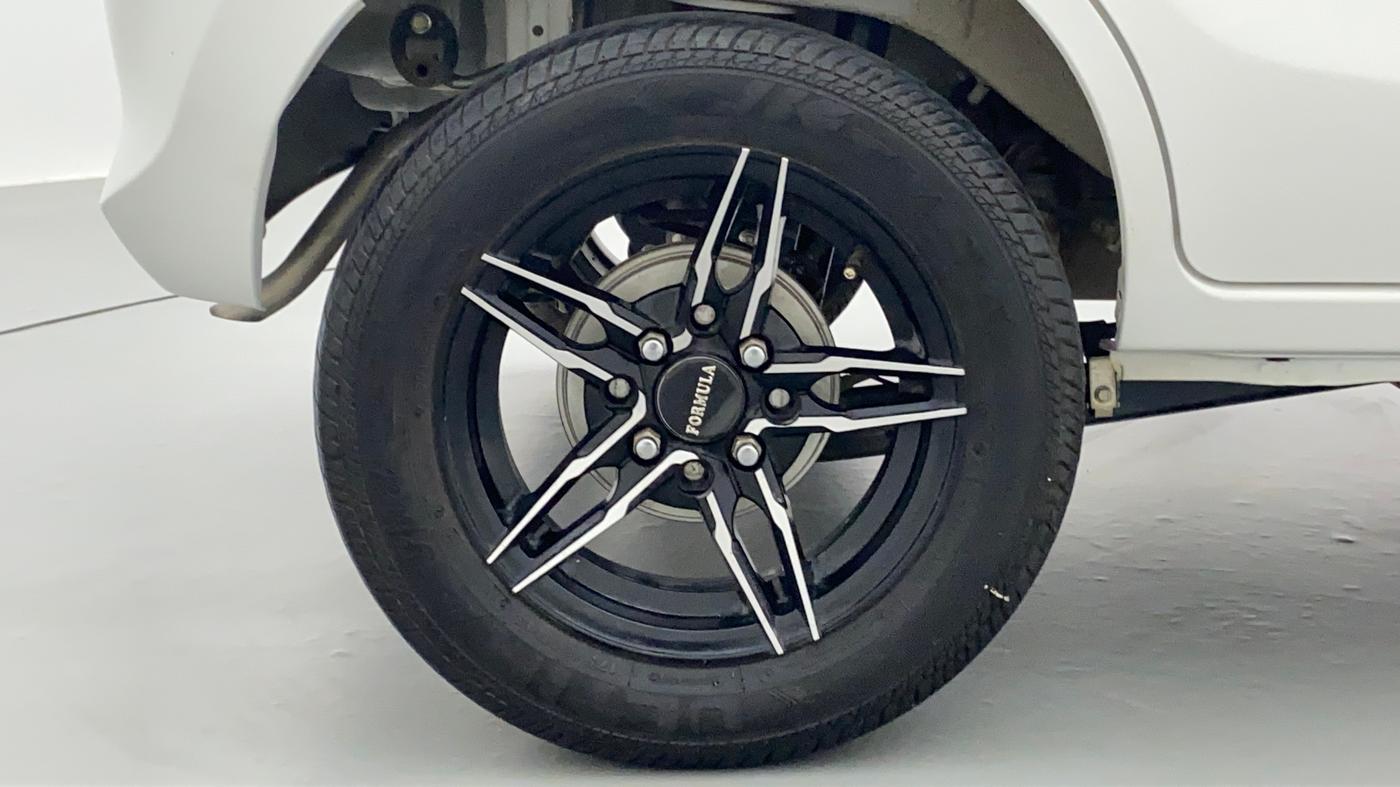 2020 Maruti Alto VXI, Petrol, Manual, 7,257 km, Right Rear Wheel