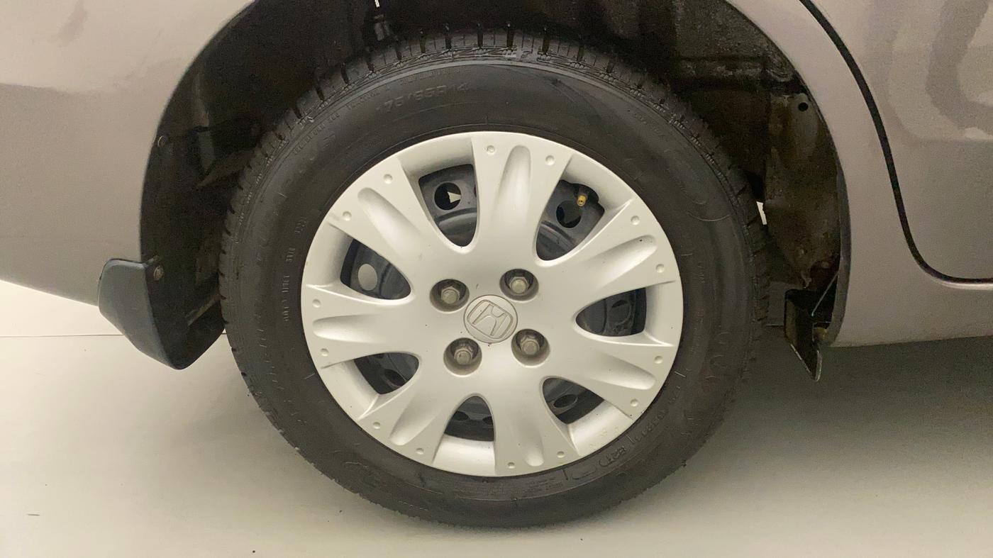 2013 Honda Amaze 1.2L I-VTEC S, Petrol, Manual, 54,243 km, Right Rear Wheel