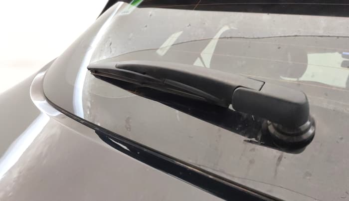 2024 Tata Harrier FEARLESS DARK EDITION AT, Diesel, Automatic, 44,841 km, Rear Wiper