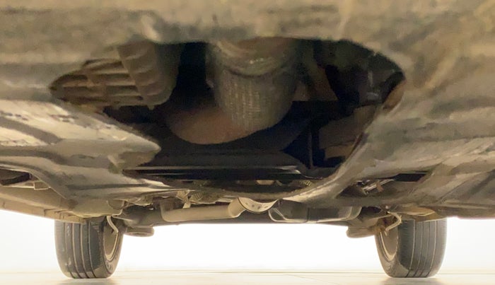 2019 Mahindra XUV300 W8 (O) 1.5 DIESEL, Diesel, Manual, 54,715 km, Front Underbody