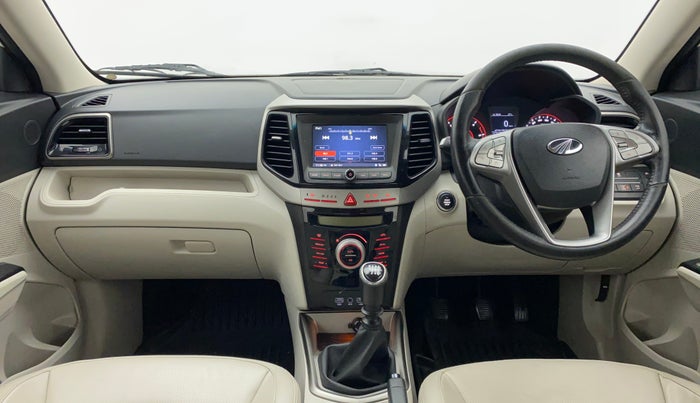 2019 Mahindra XUV300 W8 (O) 1.5 DIESEL, Diesel, Manual, 54,715 km, Dashboard