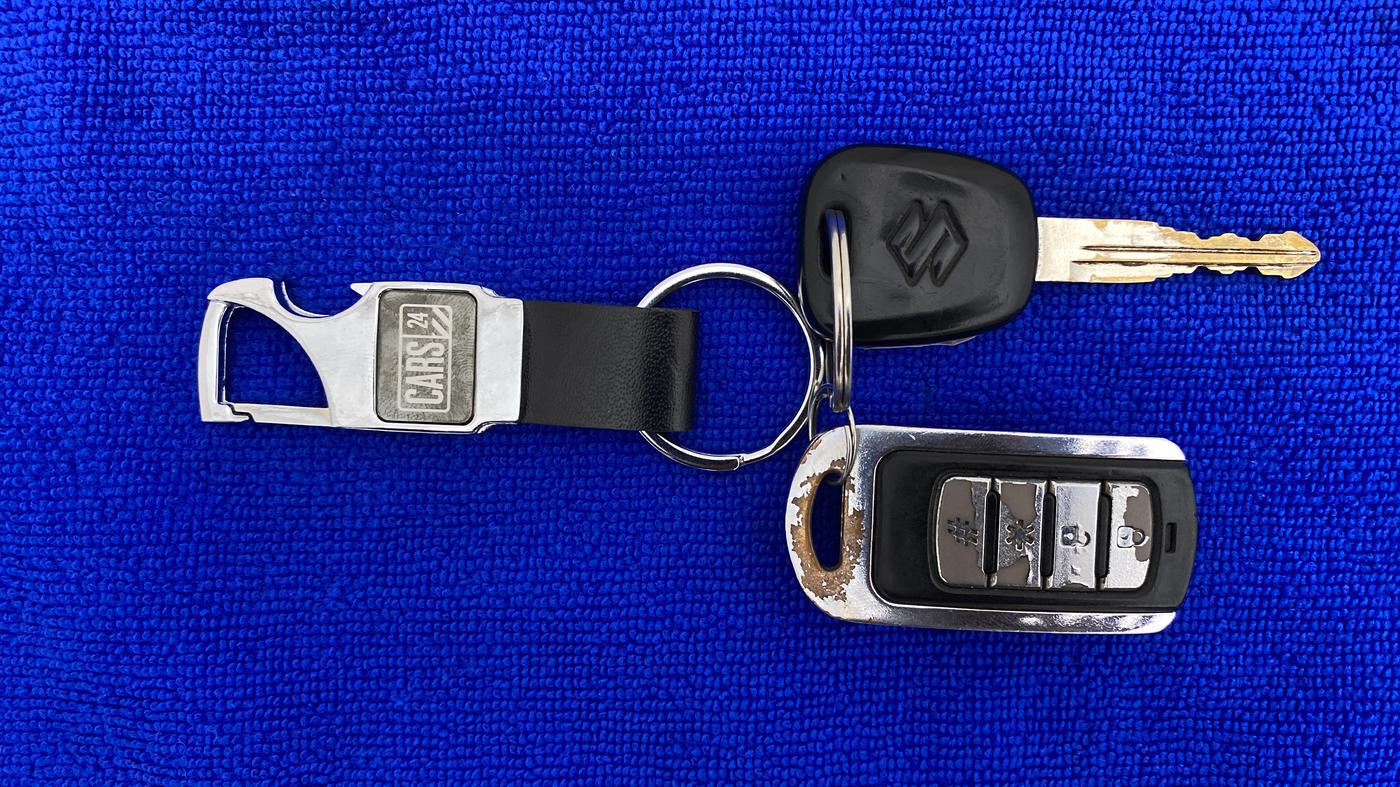 2013 Maruti Wagon R 1.0 LXI, Petrol, Manual, 94,901 km, Key Close Up