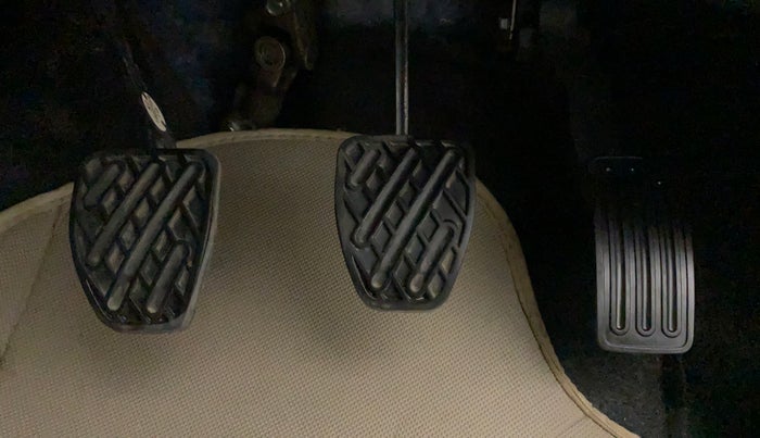 2018 Datsun Go Plus T, Petrol, Manual, 17,955 km, Pedals