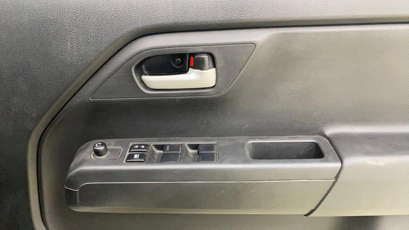 2024 Maruti New Wagon-R VXI 1.0, Petrol, Manual, 11,421 km, Driver Side Door Panels Control
