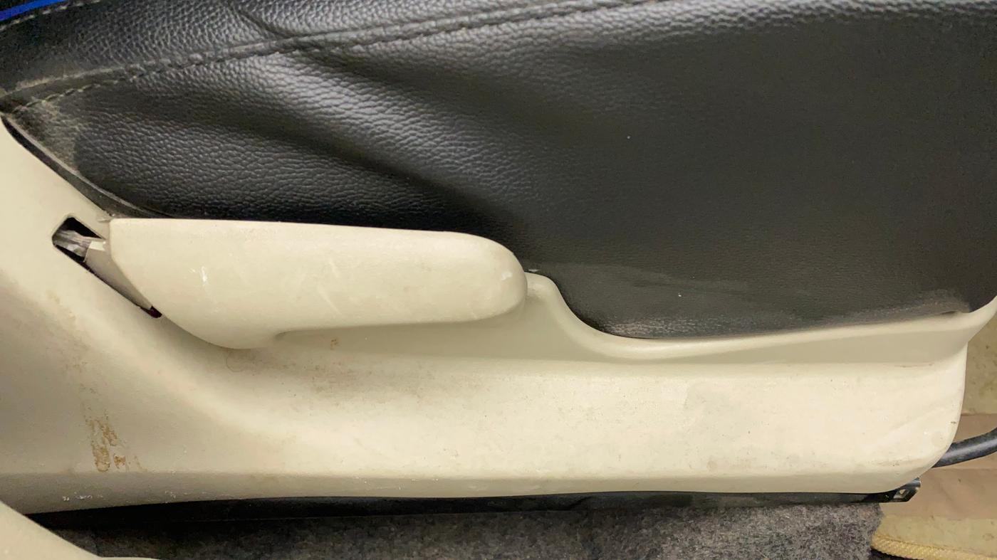 2018 Maruti Celerio VXI, Petrol, Manual, 11,942 km, Driver Side Adjustment Panel