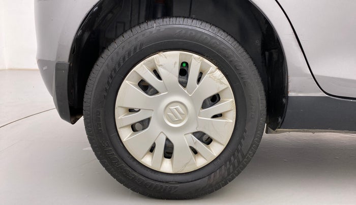 2014 Maruti Swift VXI, Petrol, Manual, 1,15,735 km, Right Rear Wheel