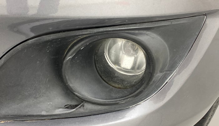 2014 Maruti Swift VXI, Petrol, Manual, 1,15,735 km, Left fog light - Not working