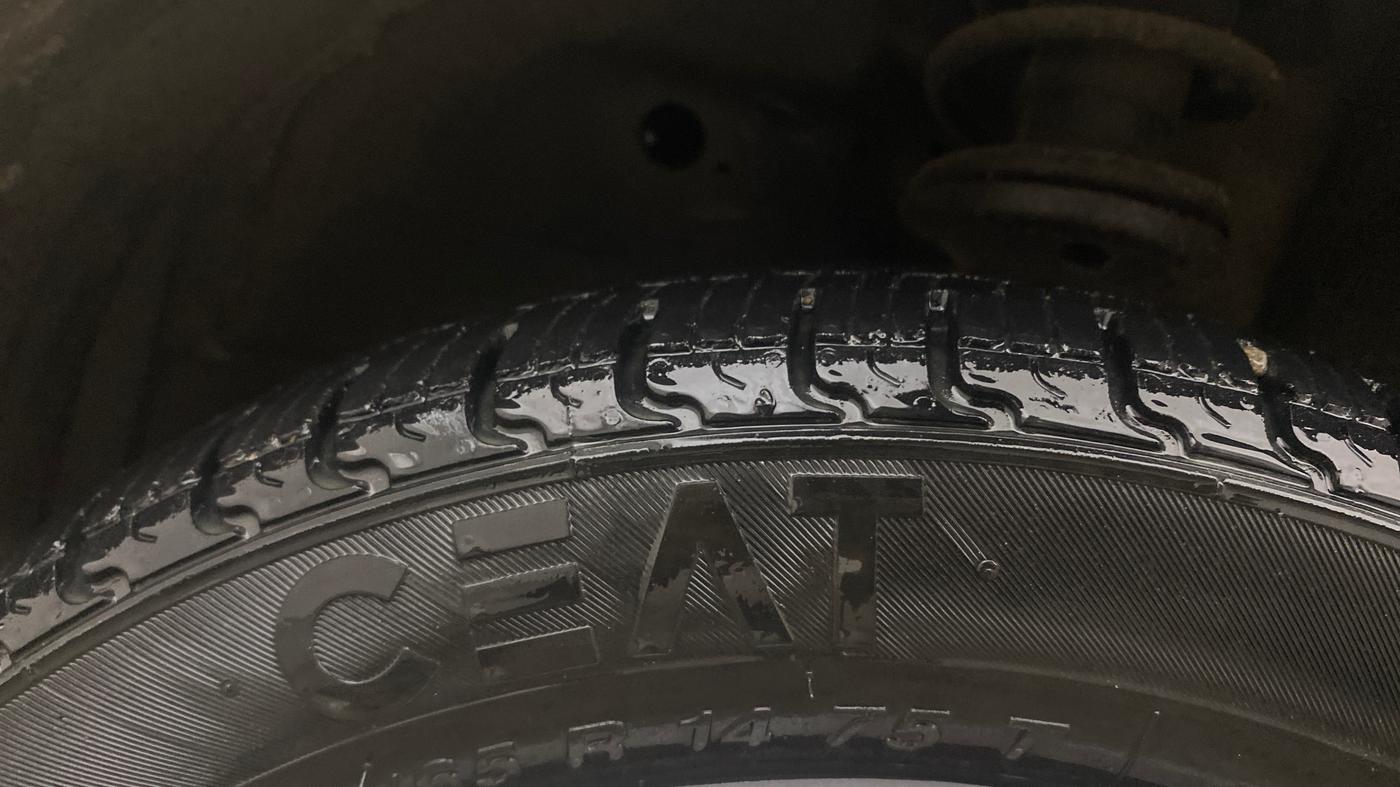 2016 Maruti Wagon R 1.0 VXI, Petrol, Manual, 85,951 km, Left Front Tyre Tread