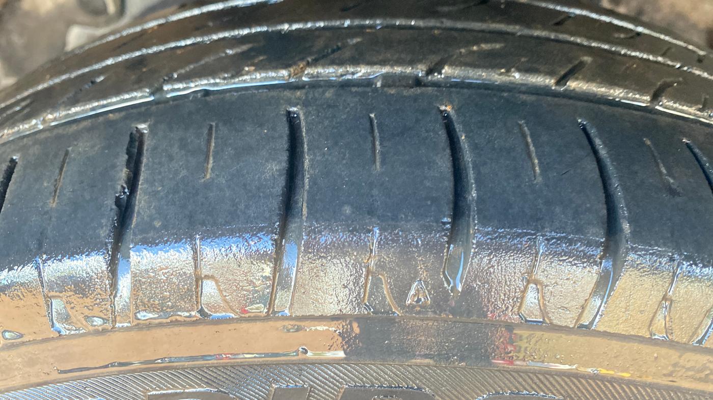 2014 Tata Zest XT PETROL, Petrol, Manual, 81,813 km, Left Front Tyre Tread